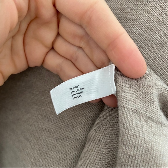 GAP tan silk blend crystal embellished cardigan sweater size XS - Picture 9 of 10